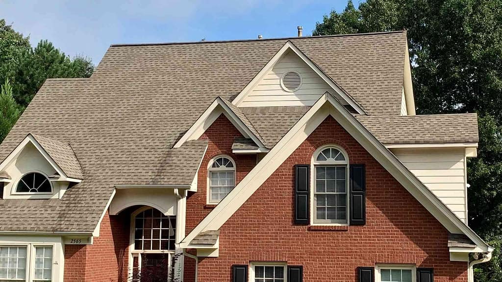 Newly installed asphalt shingle roof by Chatham NJ Roofing Contractor in a beautiful residential neighborhood