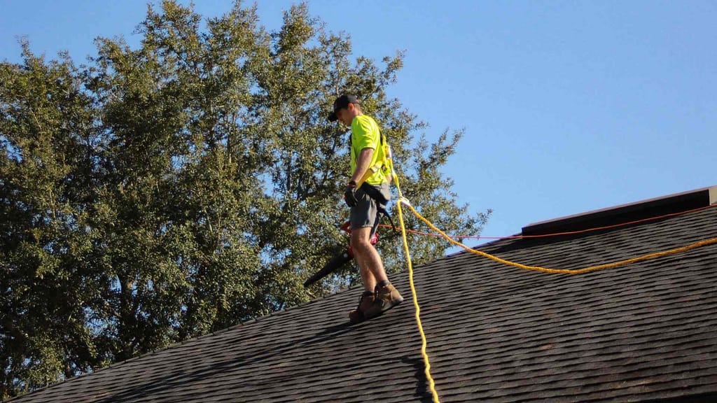 skilled roofer from Livingston roofing contractors 